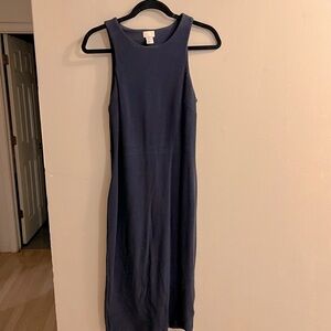 H&M Sleeveless crew neck flattering crepe feel bodycon dress